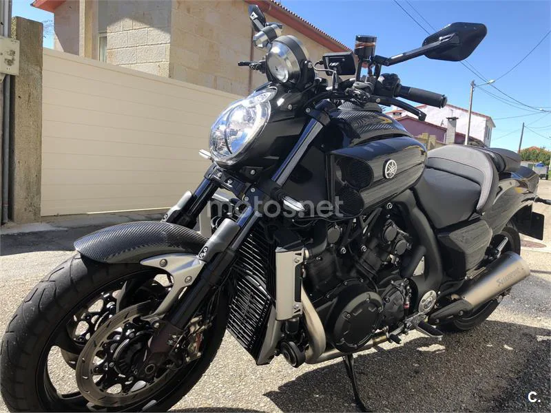 Yamaha V-Max 1700 – Vista 33