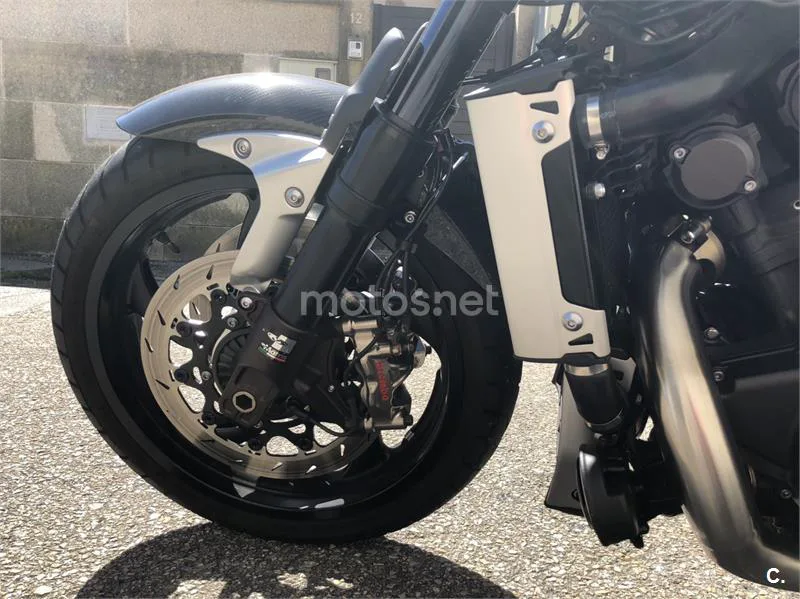 Yamaha V-Max 1700 – Vista 6