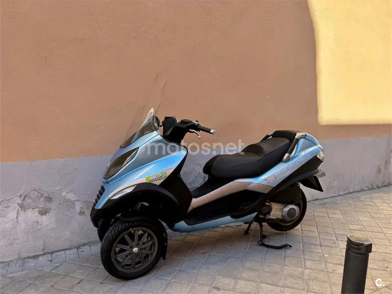 Piaggio MP3 250 RL 1600 € 2007 Madrid - 2