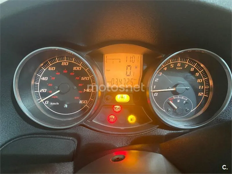Piaggio MP3 250 RL – Vista 3