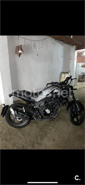 Benelli Leoncino 125 – Vista 7