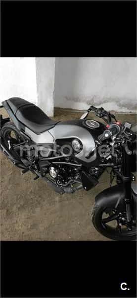 Benelli Leoncino 125 – Vista 8