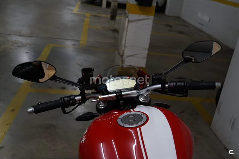 Ducati Monster 821 – Vista 6