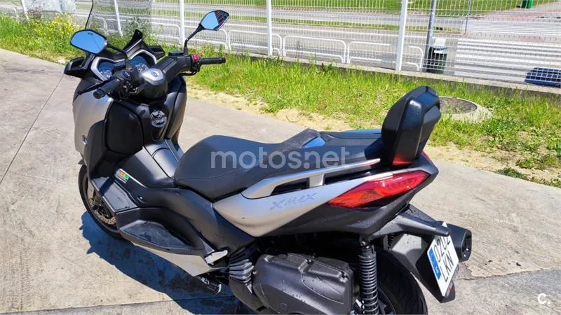 Yamaha XMAX 400 – Vista 3