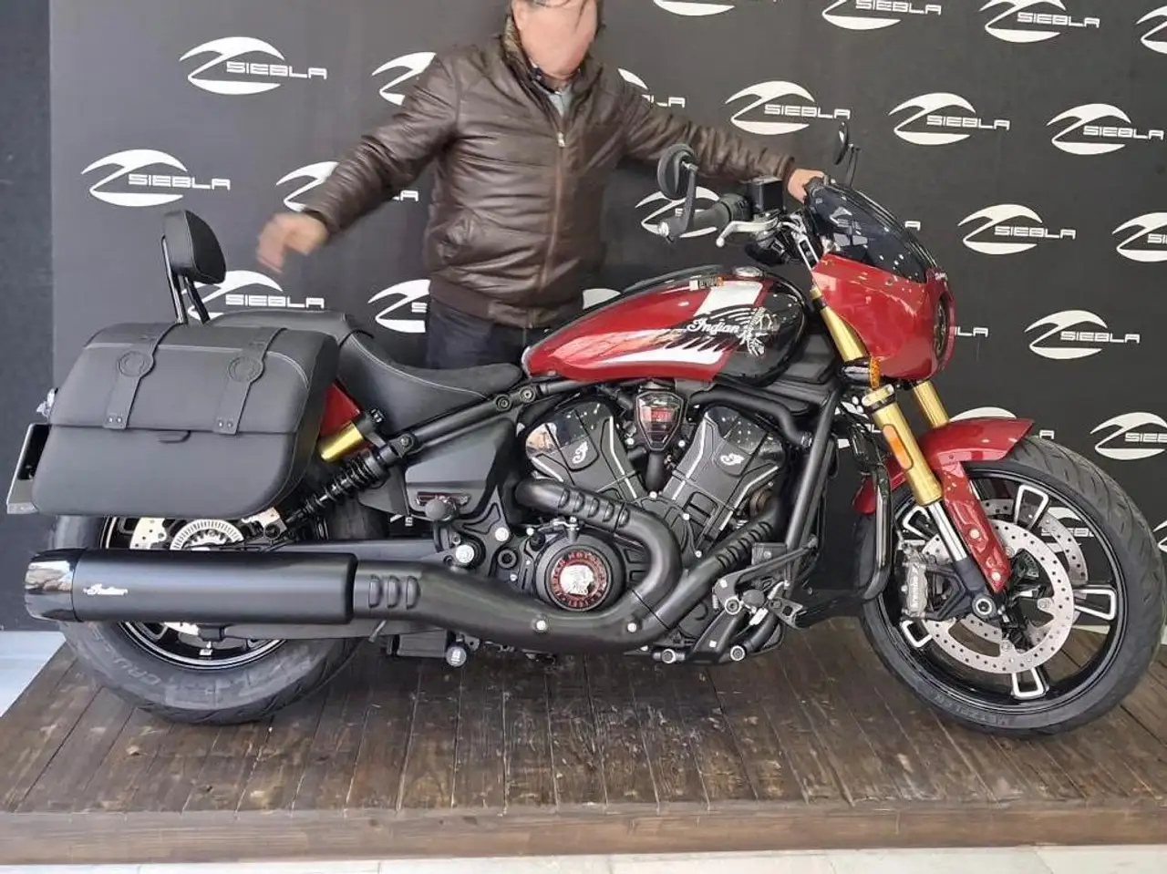 Indian Scout – Vista 2