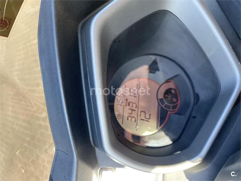 Yamaha XMAX 125 – Vista 5