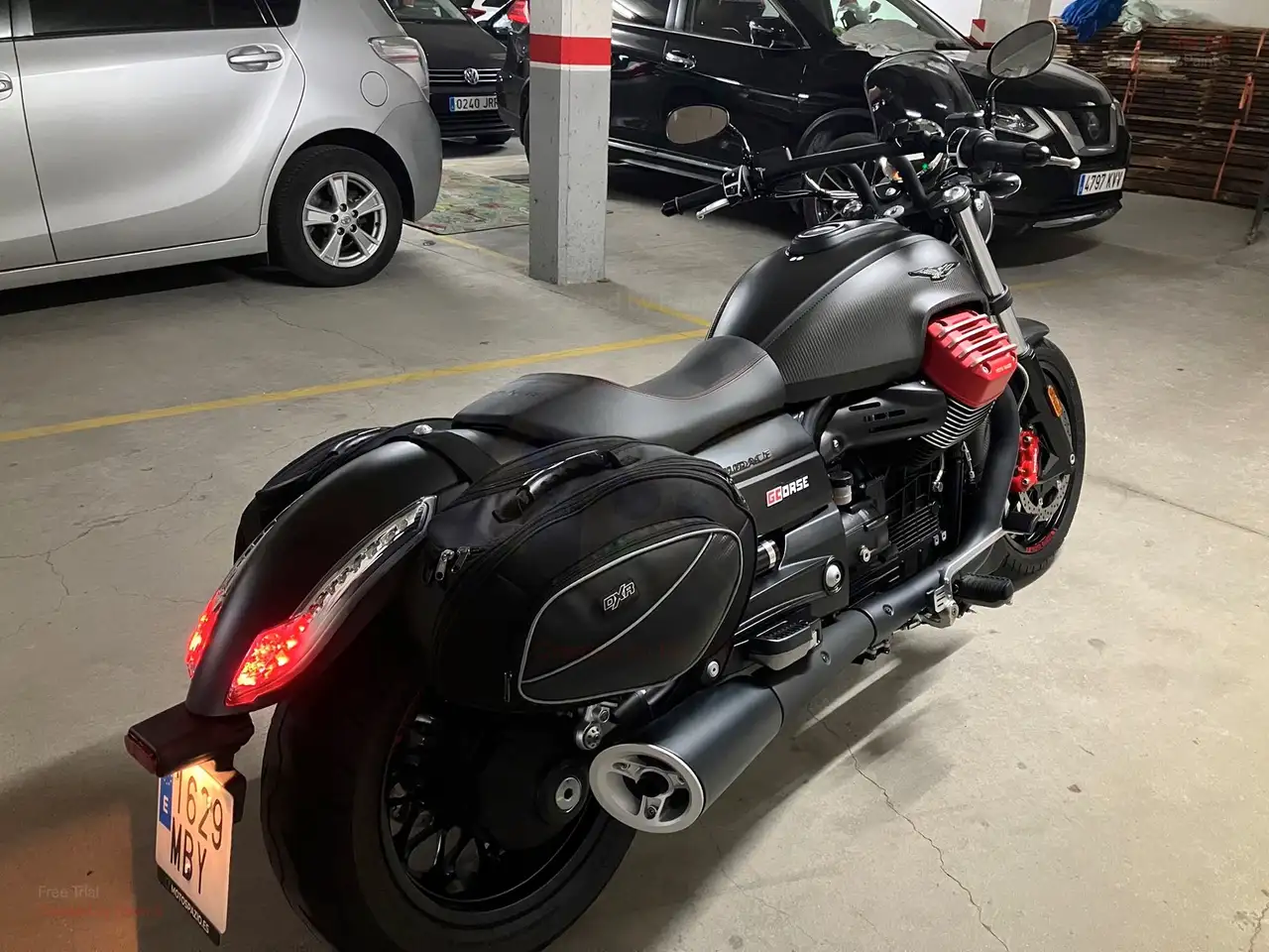 Moto Guzzi Audace – Vista 3