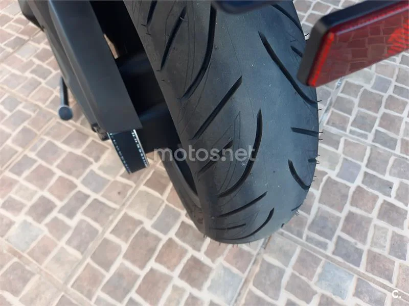 Yamaha TMAX 530 – Vista 7