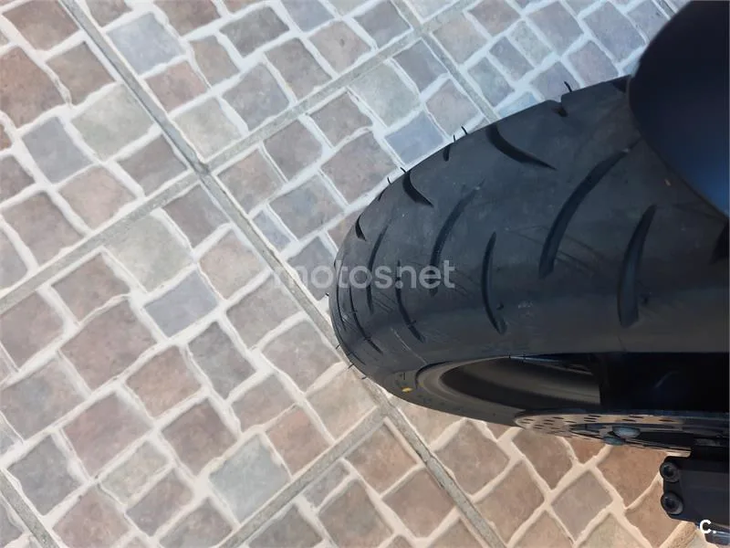 Yamaha TMAX 530 – Vista 8