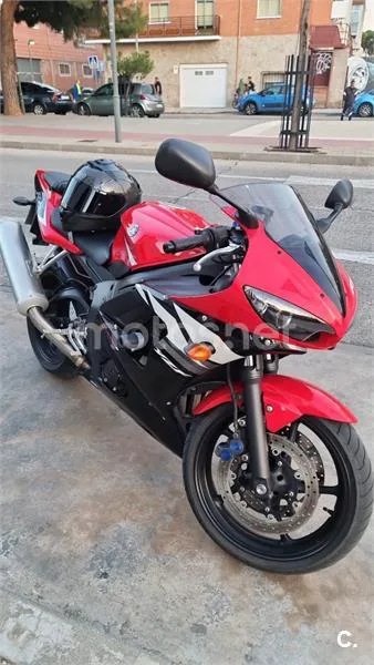 Yamaha YZF-R6 3100 € 2004 Madrid - 1