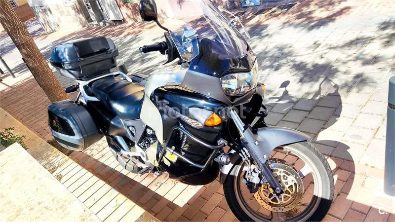 Honda Varadero XL1000V 2800 € 2000 Alicante - 1