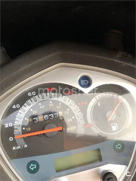 Kymco Agility City 125 – Vista 6