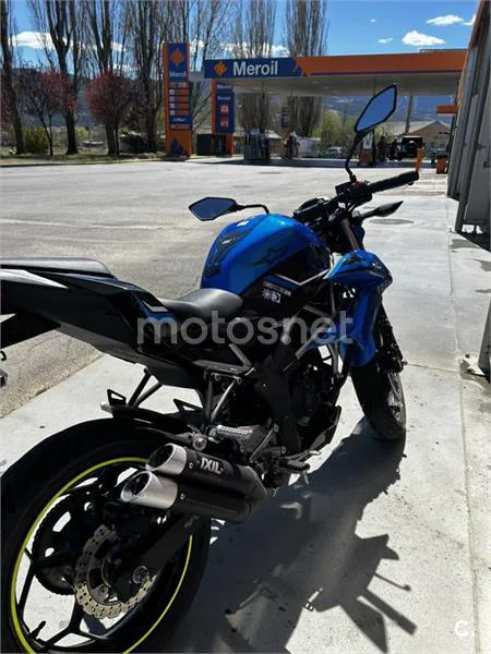 Kawasaki Z 125 – Vista 4