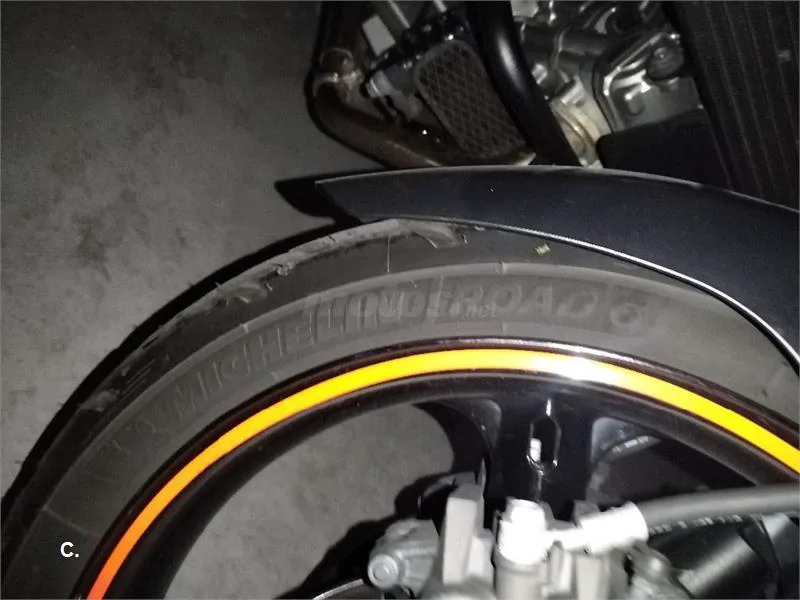 Suzuki V-Strom 650 – Vista 8