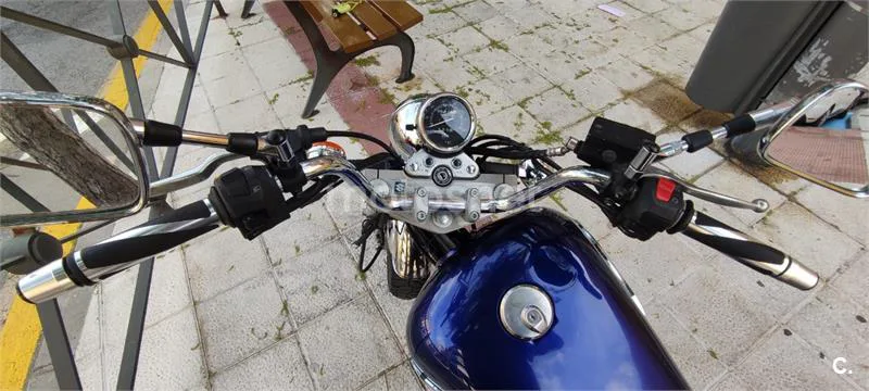 Suzuki Marauder 250 – Vista 4