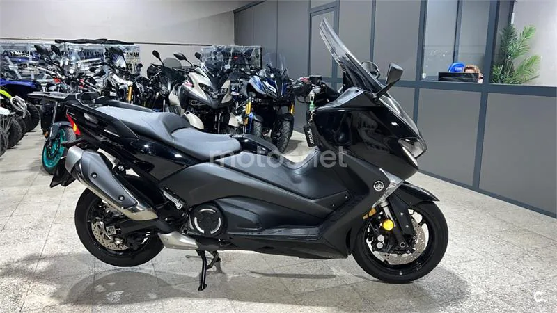 Yamaha TMAX 530 – Vista 2
