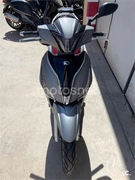 Kymco People S 125 – Vista 3