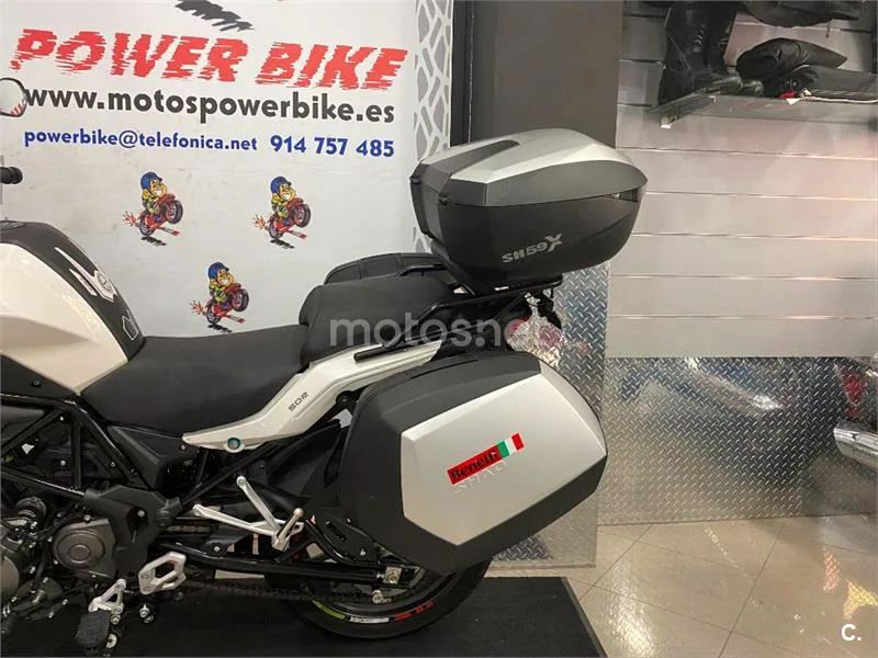 Benelli TRK 502 – Vista 4