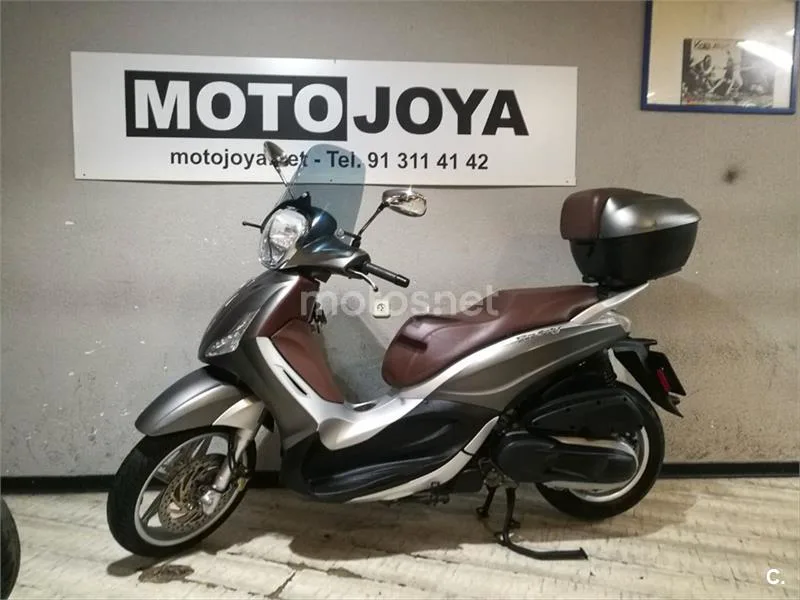 Piaggio Beverly – Vista 4