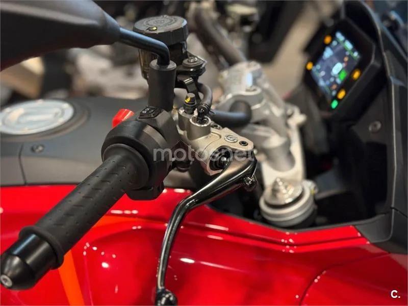 Moto Guzzi V100 Mandello – Vista 8