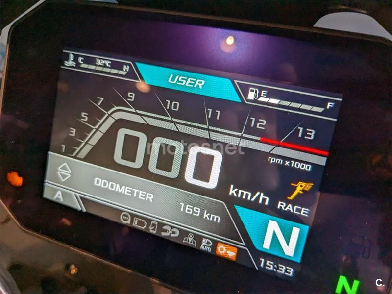 Aprilia Tuono V4 1100 Factory – Vista 9