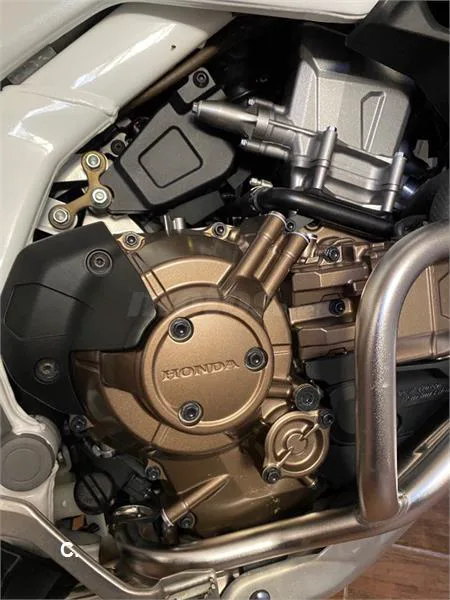 Honda CRF1000L Africa Twin – Vista 5