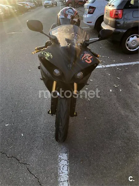 Yamaha R1 – Vista 2