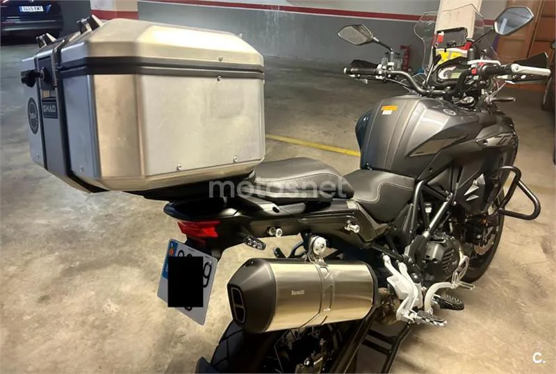 Benelli TRK 502 – Vista 7