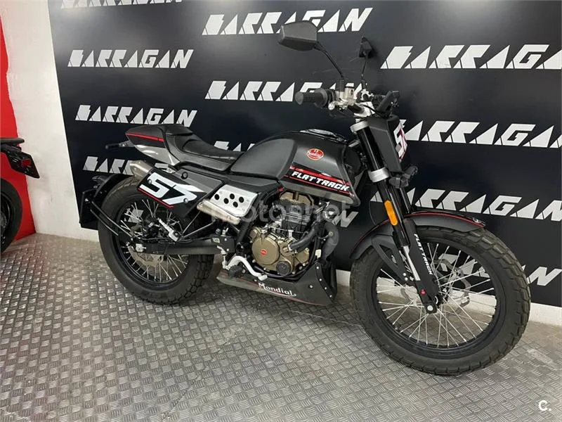 FB Mondial Flat Track 125 – Vista 3