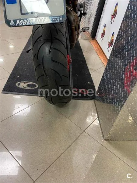 Ducati Hypermotard – Vista 9