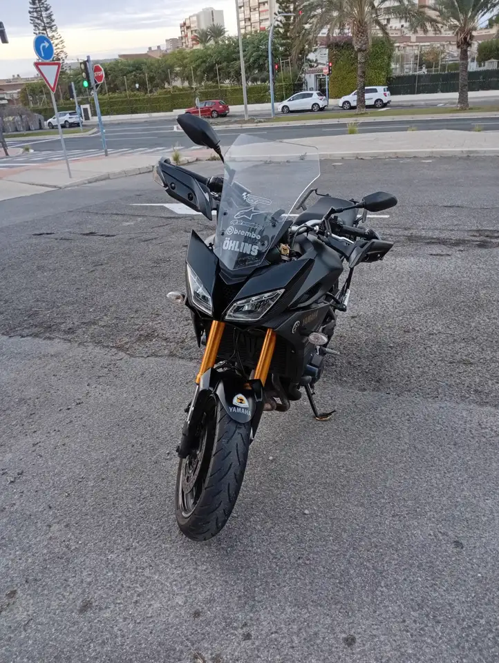 Yamaha MT-09 – Vista 3