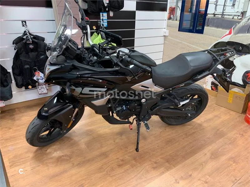 Voge 300 DS – Vista 5