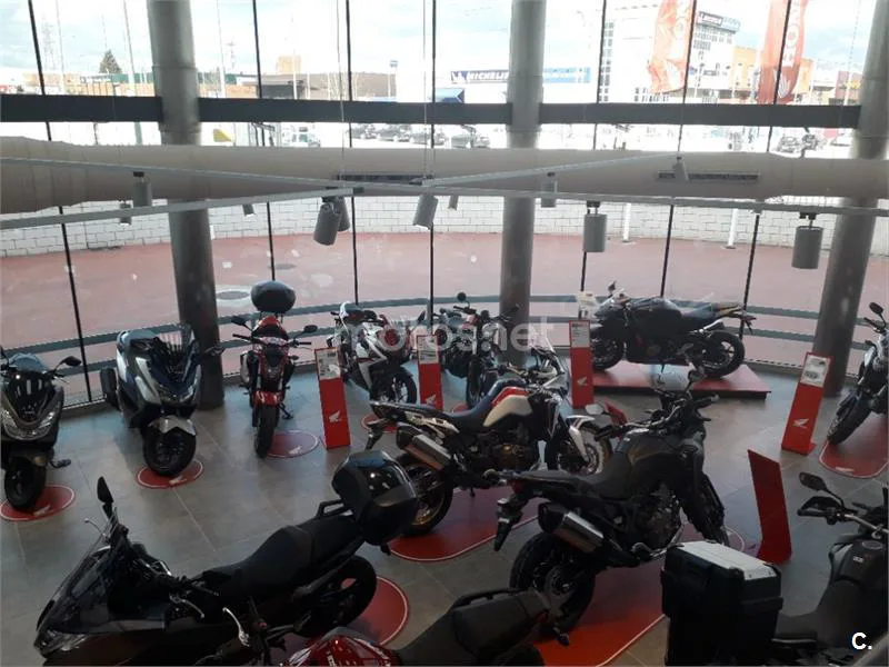 Honda SH 125i – Vista 25