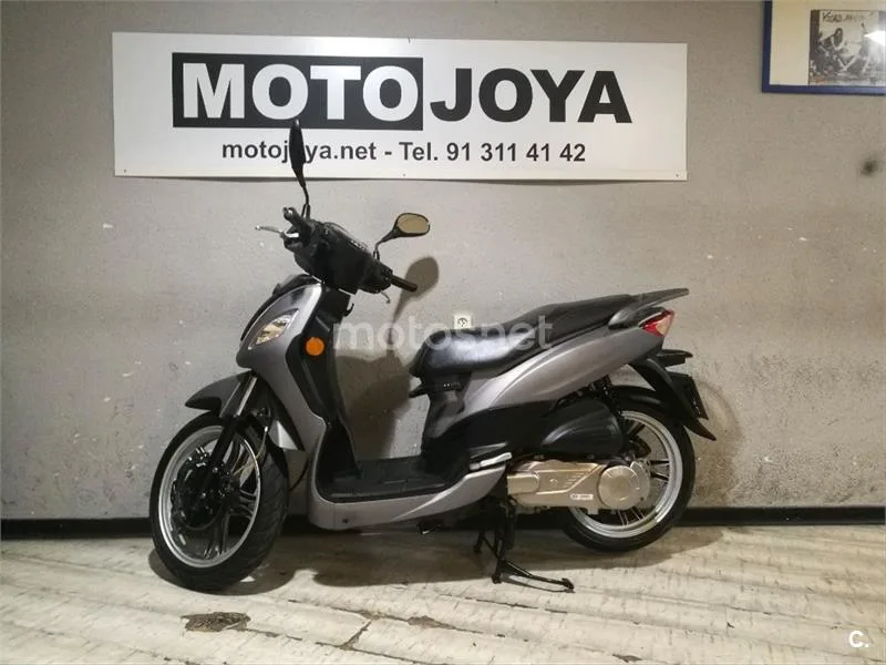 SYM Symphony 125 ST – Vista 6