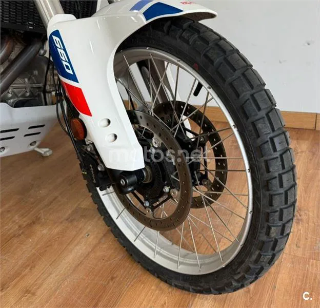 Aprilia Tuareg 660 – Vista 5