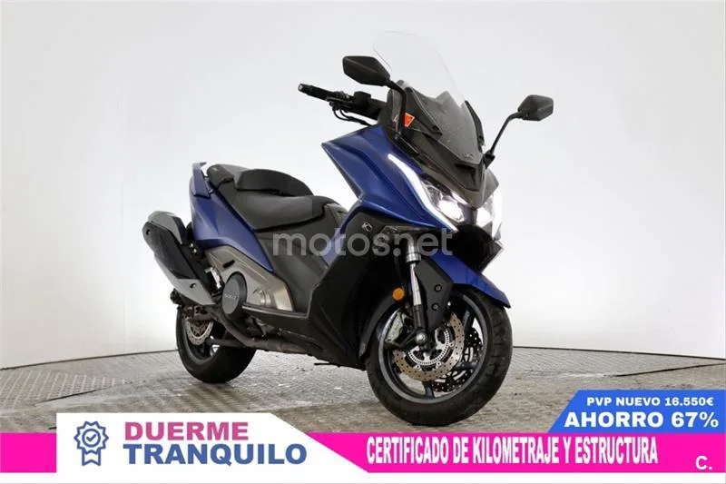 Kymco AK 550 – Vista 4