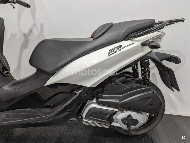 Piaggio MP3 Yourban 300 LT Sport – Vista 4