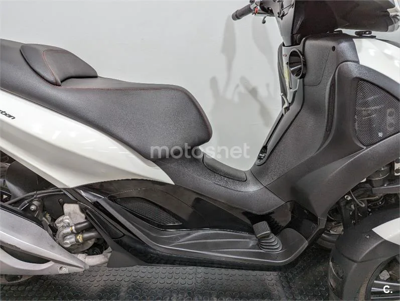 Piaggio MP3 Yourban 300 LT Sport – Vista 7
