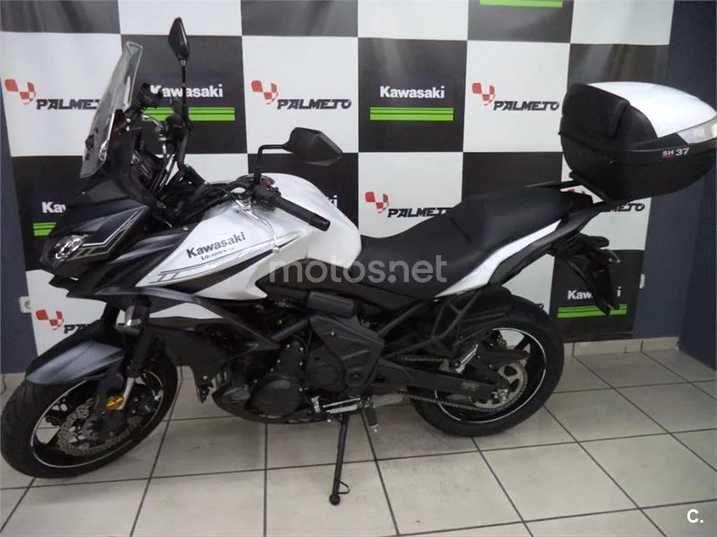 Kawasaki Versys – Vista 9