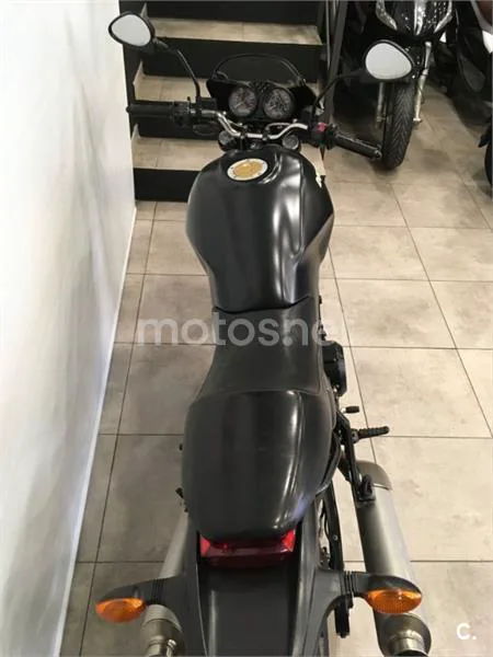 Ducati Monster 695 – Vista 5