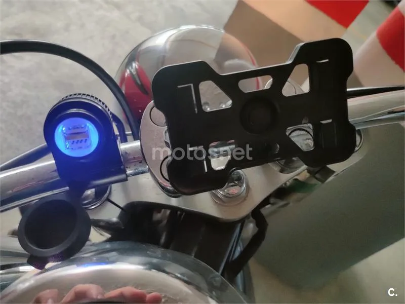 Kawasaki VN 900 CLASSIC – Vista 5