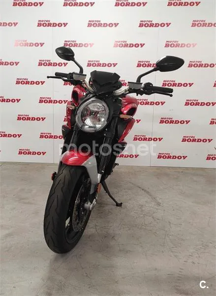 MV Agusta Brutale – Vista 3