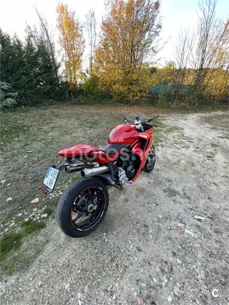 Ducati SuperSport – Vista 5