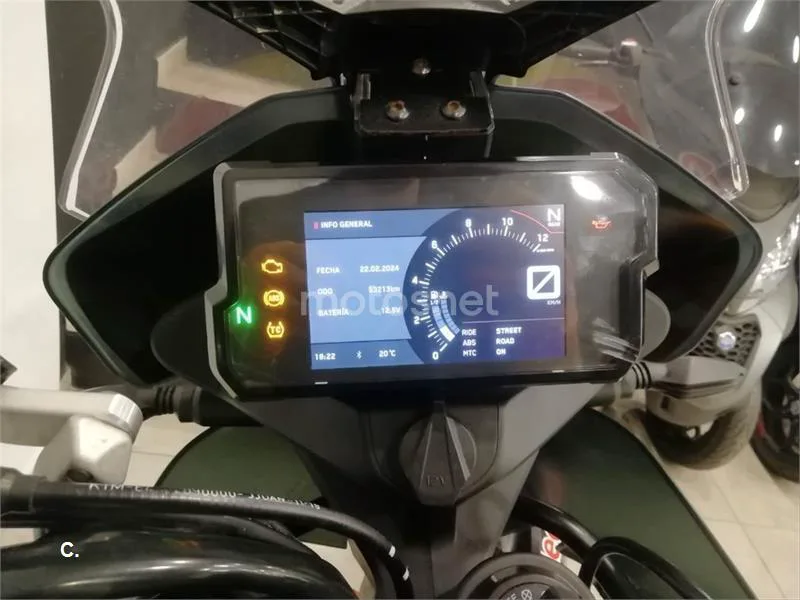 KTM 790 – Vista 8