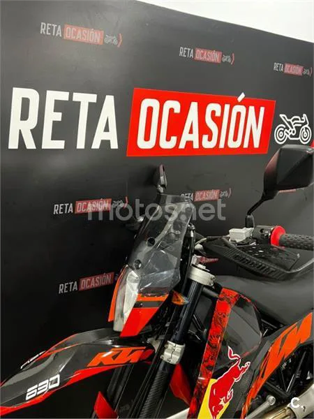 KTM 690 Enduro R – Vista 4