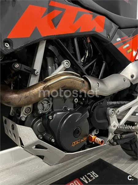 KTM 690 Enduro R – Vista 8