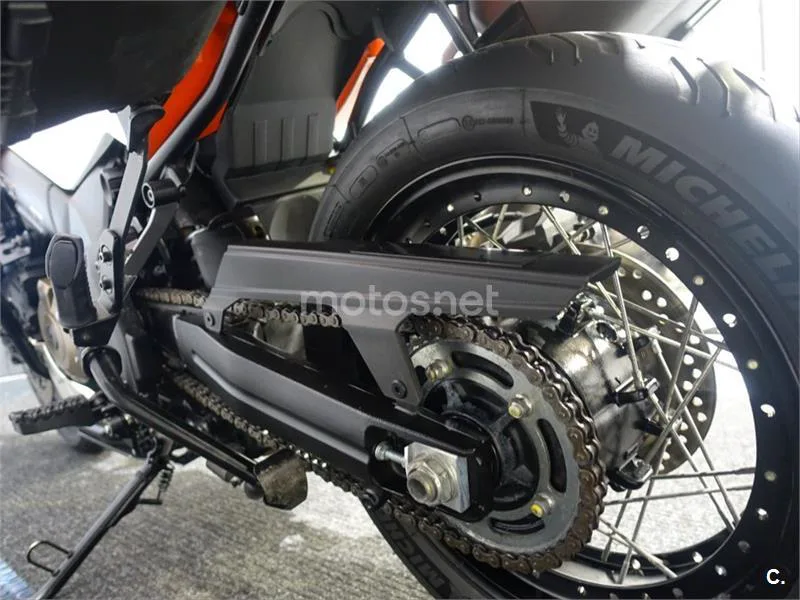 Suzuki V-Strom 1050 – Vista 10