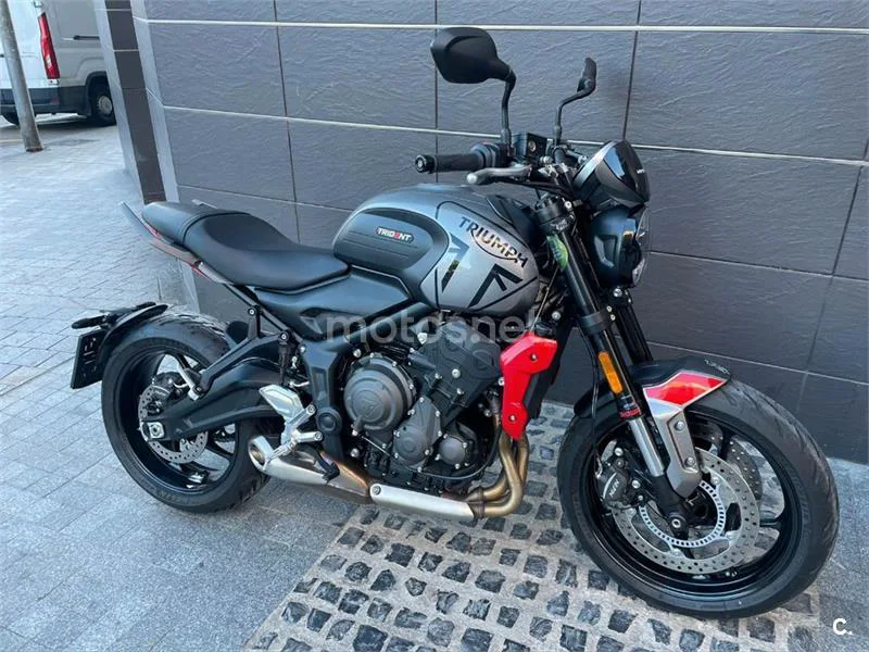 Triumph Trident 660 – Vista 7