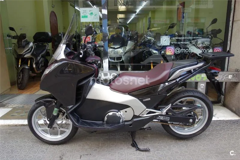 Honda Integra – Vista 16