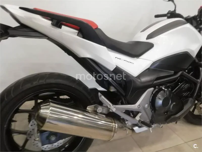 Honda NC 750 S – Vista 4